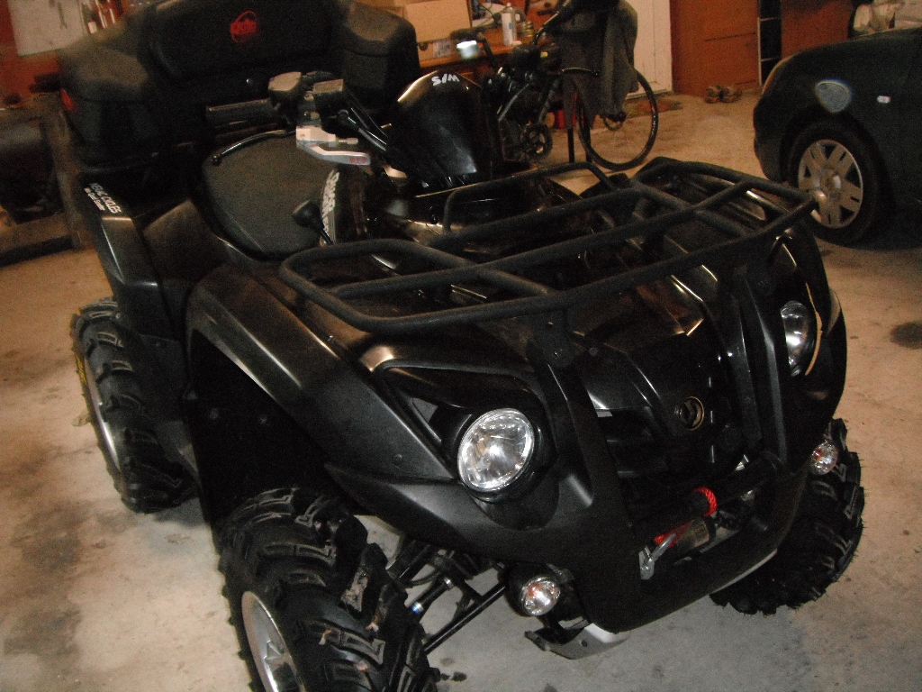 SYM QuadRaider 600 DELUXE 1999 photo 2