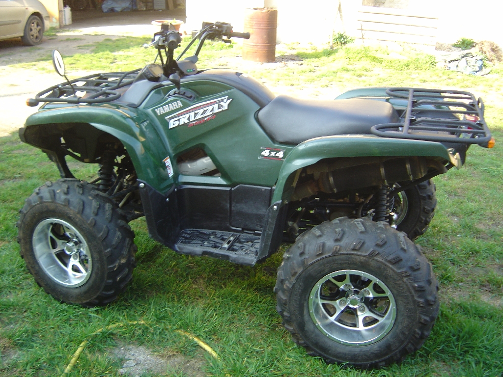 YAMAHA Grizzly 550  2009 photo 2