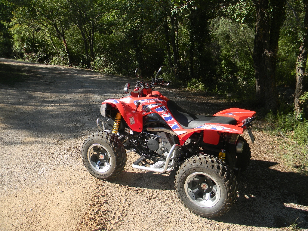 KYMCO Maxxer 450  2010 photo 2