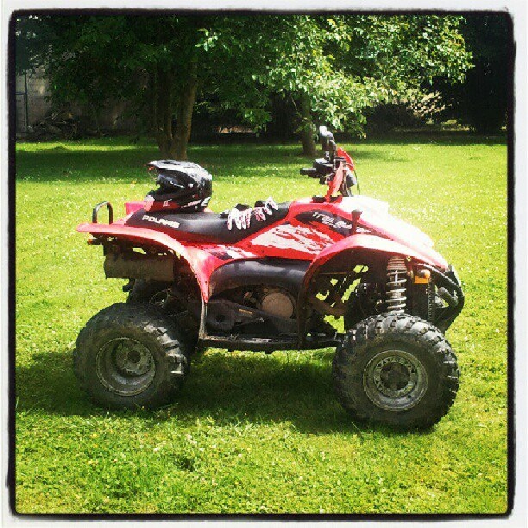 POLARIS Trail Blazer 330  2008 photo 2