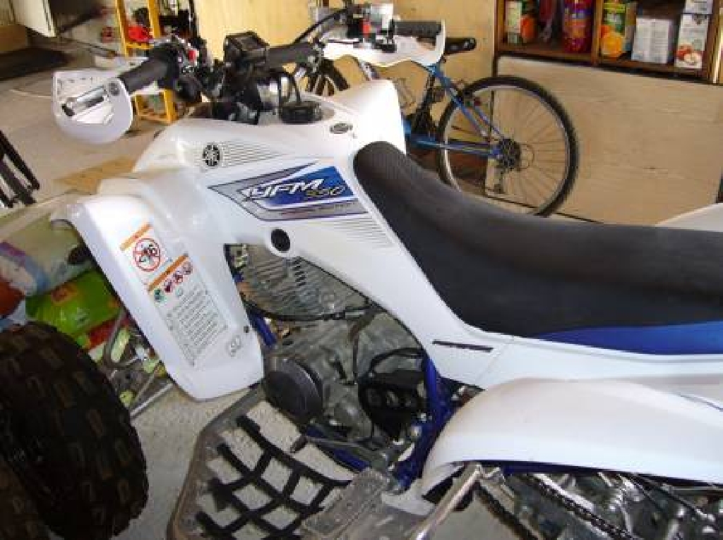 YAMAHA YFM 350 R Raptor  2008 photo 2