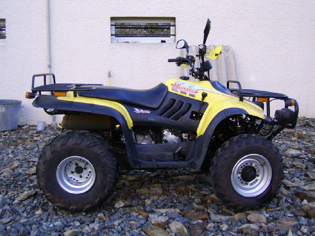 HYTRACK HY 265  2006 photo 2