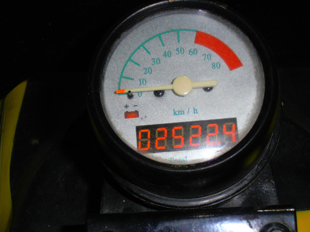 HYTRACK HY 265  2006 photo 3