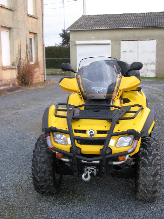 CAN-AM BOMBARDIER Outlander 650  2006 photo 2