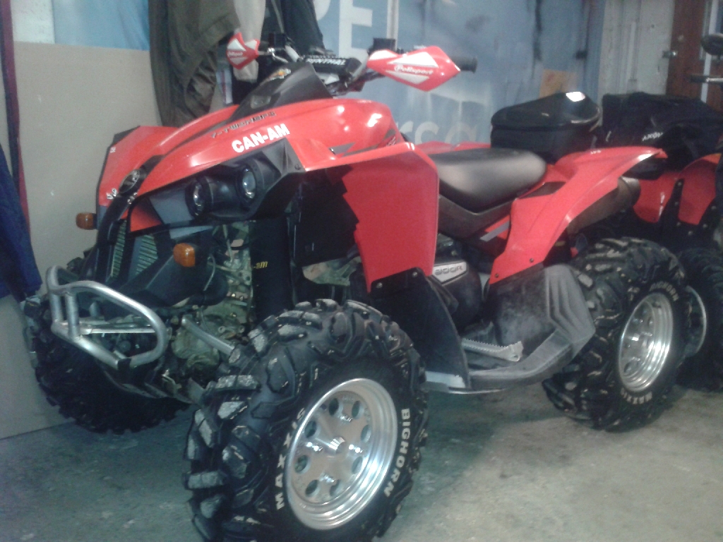 CAN-AM BOMBARDIER Renegade 800 R 2009 photo 1