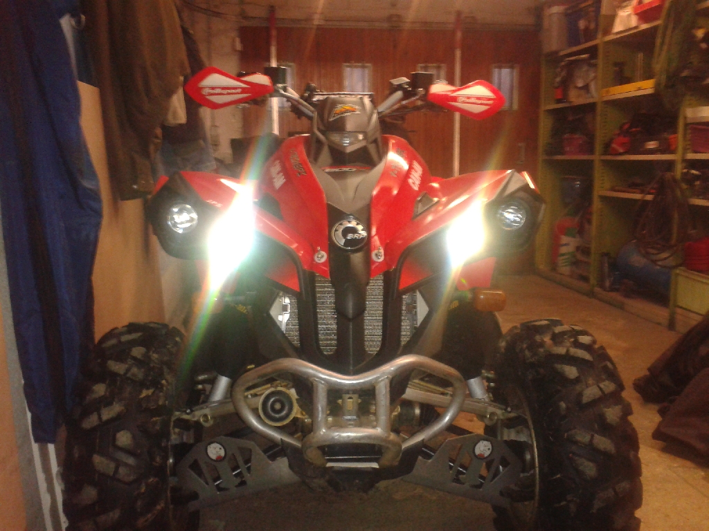 CAN-AM BOMBARDIER Renegade 800 R 2009 photo 2