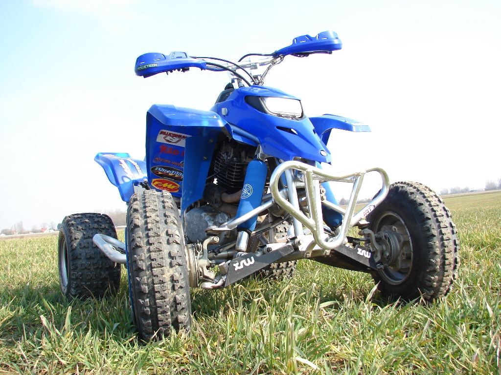 YAMAHA Blaster 200  2003 photo 2