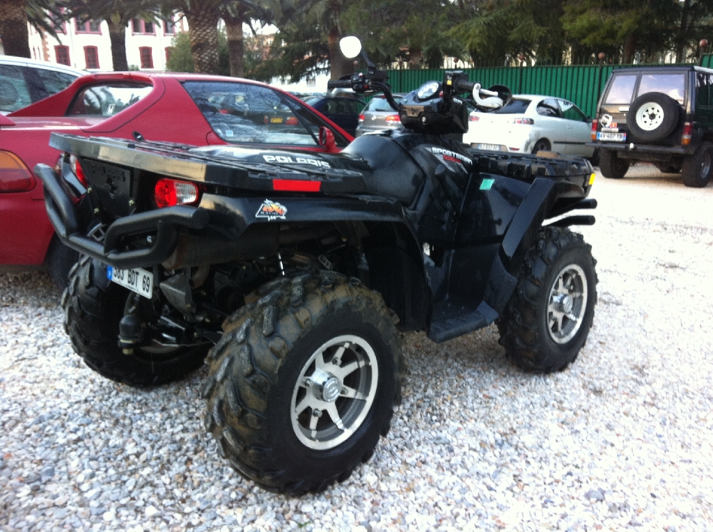 POLARIS Sportsman 550 EFI 2009 photo 2
