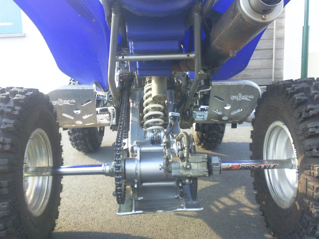 YAMAHA YFM 350 R Raptor  2006 photo 2