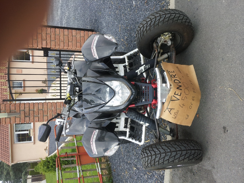 TRITON 400 Roadster  2010 photo 2